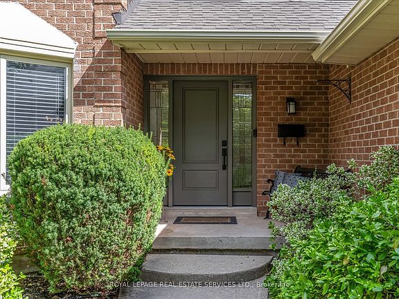 2nd image of 1075 Mayfair Rd