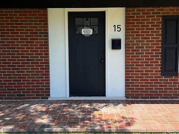 3rd image of 15 Sussex Rd