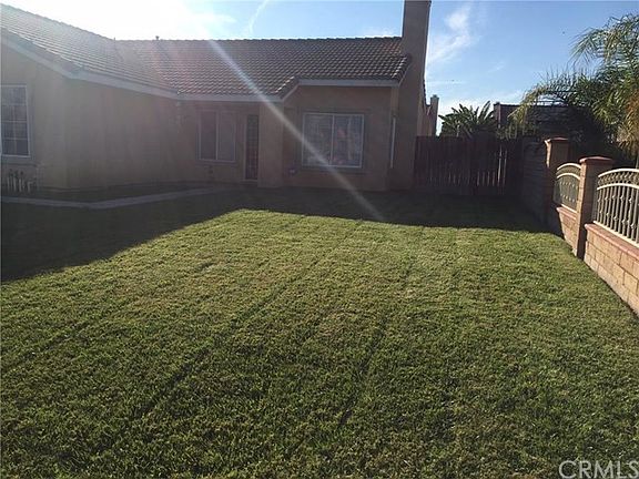 3rd image of 10660 Larch Ave