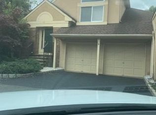 62 Kingsland Cir, Monmouth Junction, NJ 08852