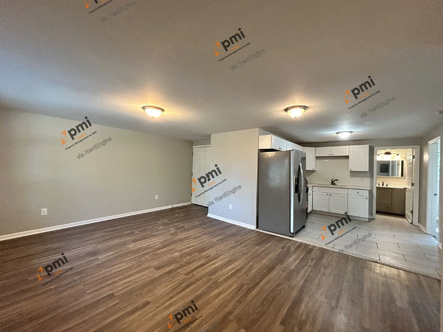 2 bed, 1.0 bath, 900 sqft, $1,395 — Photo 4