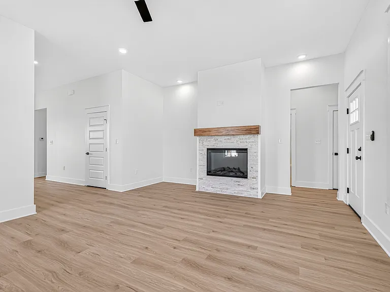 6815 Fir St — Photo 25