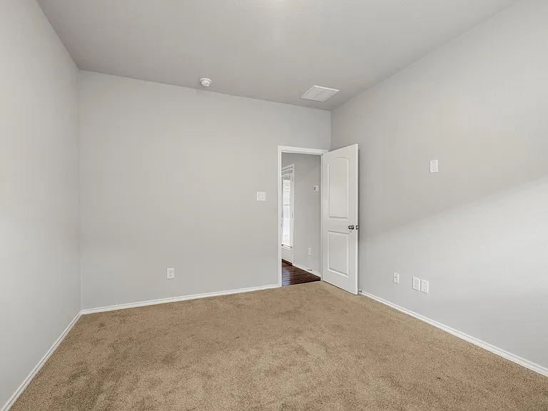 2354 Otter Falls Dr — Photo 16