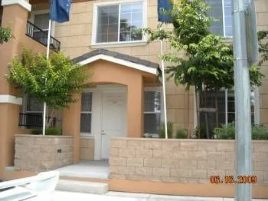 88 N Jackson Ave #203 — Photo 6