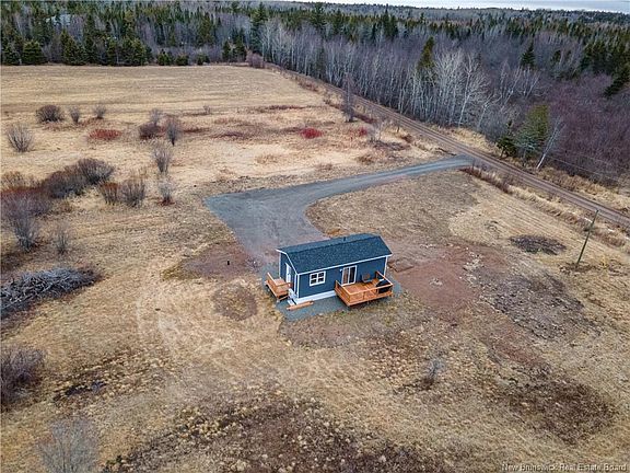 3rd image of 54 Griffin Rd