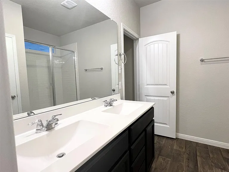 105 Naset Dr — Photo 26