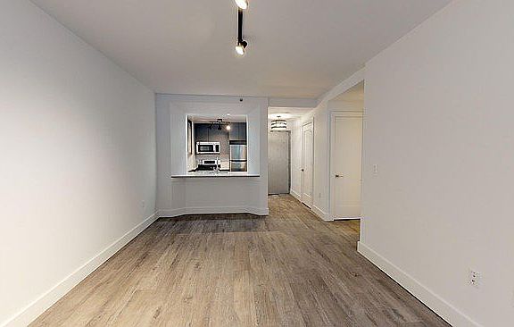 3rd image of 11 Cooper St #3A