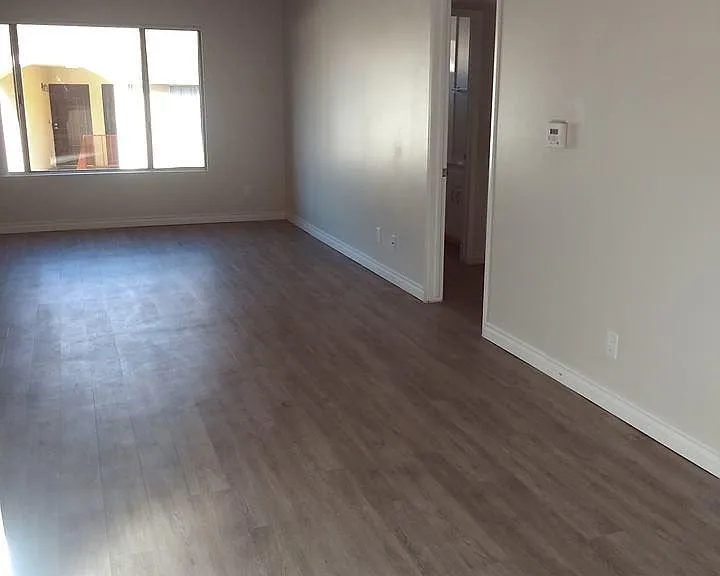 Chateau Spring Terrace — Photo 16