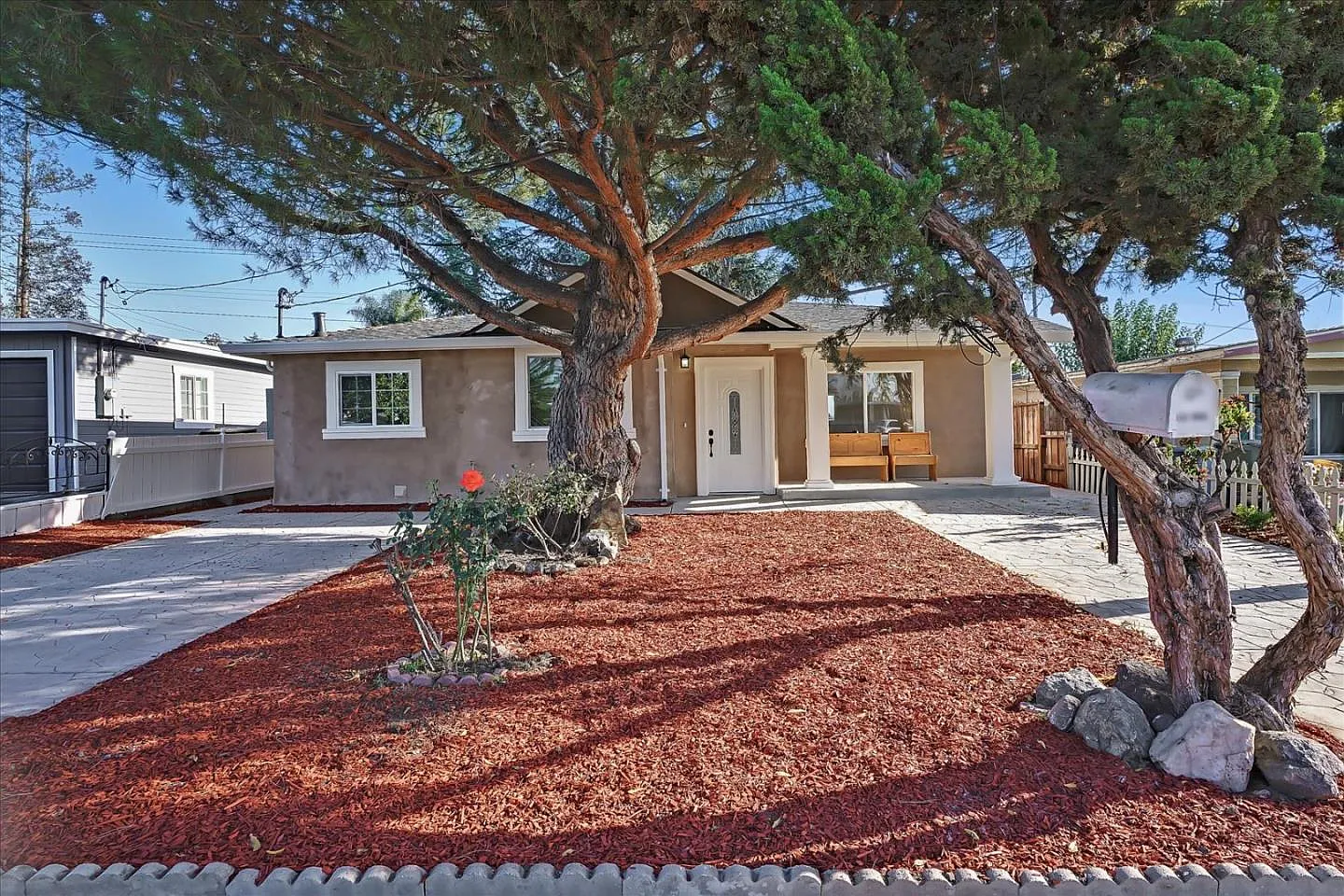 14480 Chrisland Ave photo 1