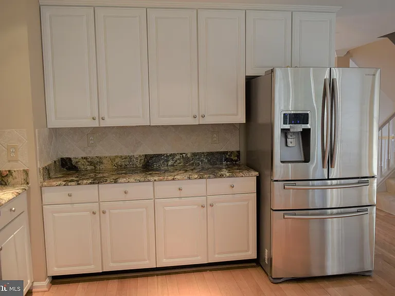 8933 Royal Astor Way — Photo 18