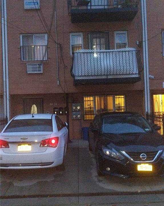 1st image of 8424 169th St