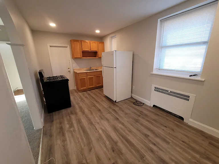5301K W Montgomery Ave — Photo 5