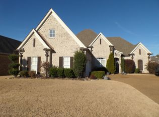 3070 Forest Bend Dr, Southaven, MS 38671