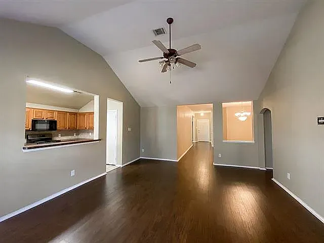 1000 Campbell Dr — Photo 18