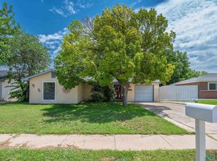 2817 N Orchard Ave, Roswell, NM 88201