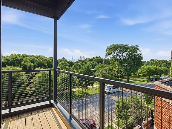 4th image of 1244 N Kedzie Ave #4