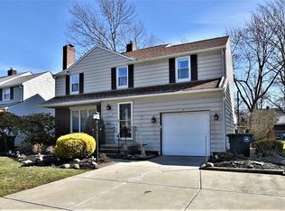 1207 Brainard Rd, Lyndhurst, OH 44124