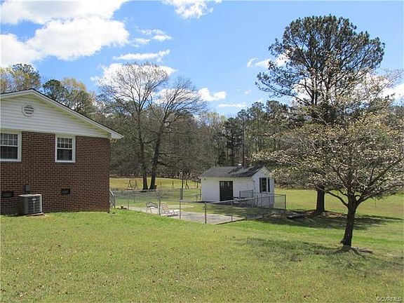 5th image of 13315 Crystal Dr