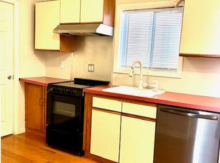 (Undisclosed Address), Pelham, NY 10803