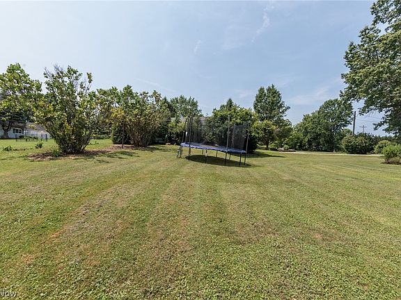 4th image of 460 Granger Rd
