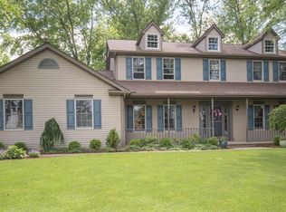 289 Jade Cir, Canfield, OH