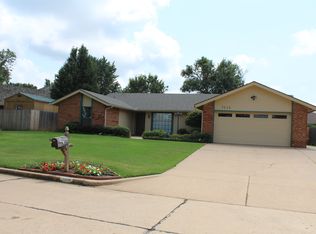 3616 Wellington Rd, Ponca City, OK 74604