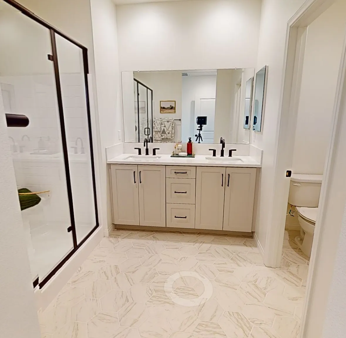 4 bed, 1709 sqft, $1,300 — Photo 2