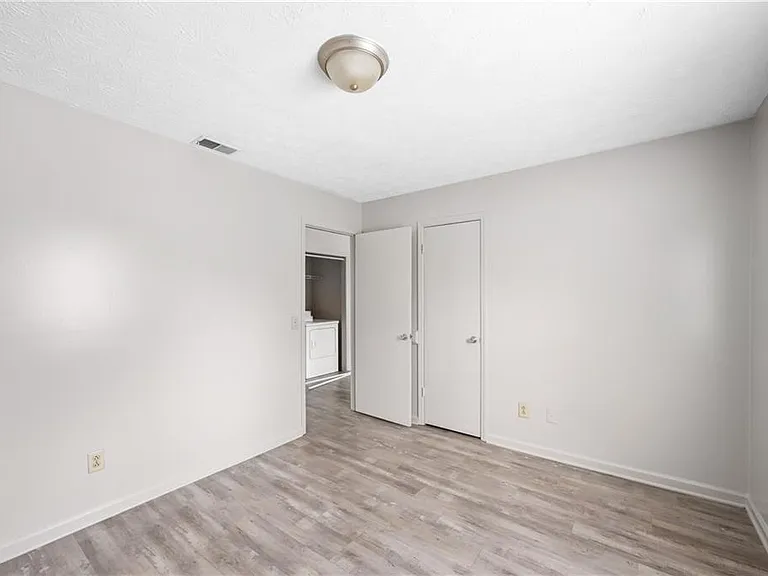 1007 New Lacy St #8 — Photo 13