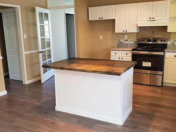 5th image of 575 San Pedro Ave #71