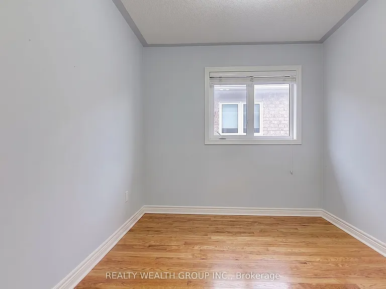 20 Laura Sabrina Dr — Photo 24