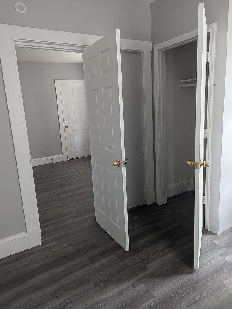 71-73 Madison Ave — Photo 2