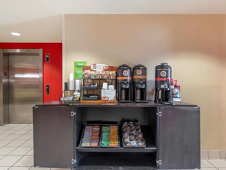 Free Grab-and-Go Breakfast