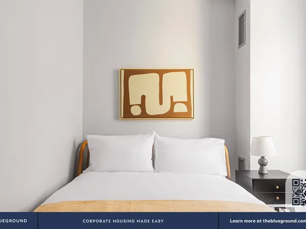 161 West 54th Street image 20 of 27