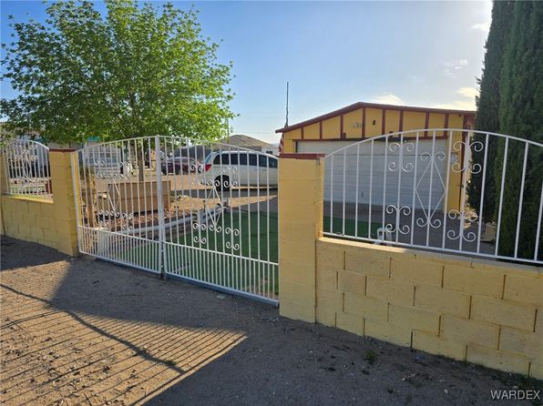 16173 Tom White Dr, Dolan Springs, AZ 86441