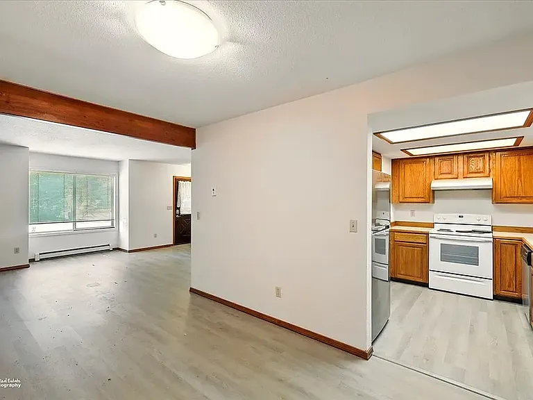 Dining Room/ Kitchen