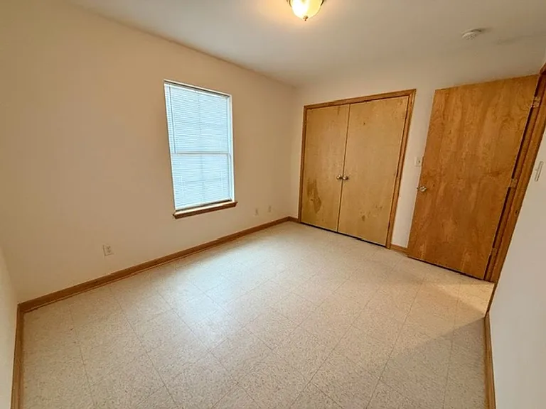 2520 Crockett St — Photo 11