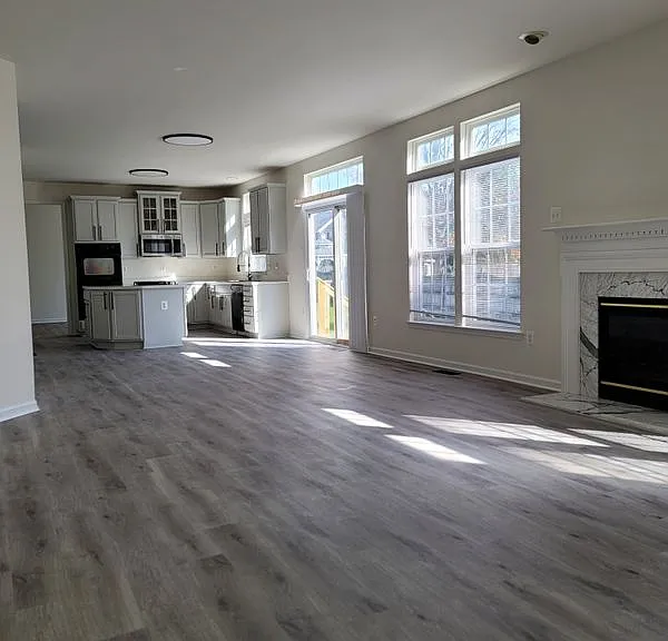 1808 Whispering Meadow Ct — Photo 9