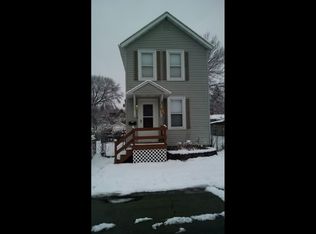 2567 Washington St, Dubuque, IA 52001