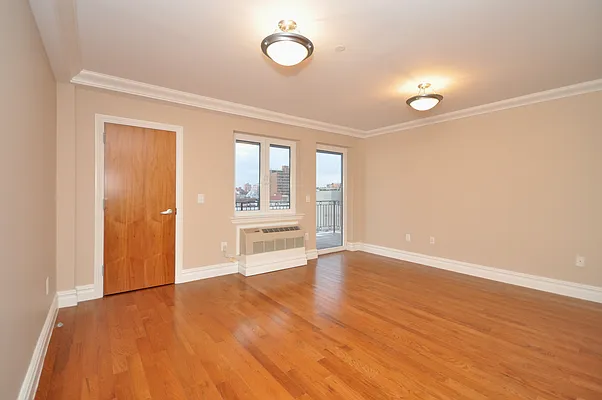 Rented by Astoria NY Condos | media 62