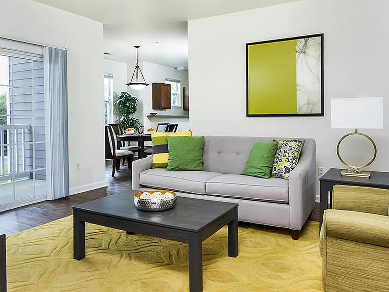 Glen Haven Apartments — Photo 2