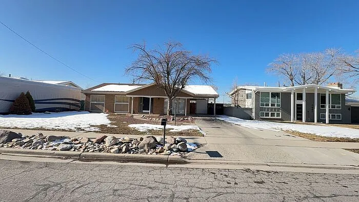7452 S Claret St — Photo 1