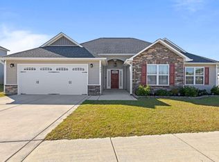 302 Aquamarine Cir, Jacksonville, NC 28546