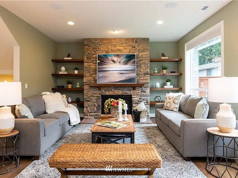 5608 218th Ct SW — Photo 5