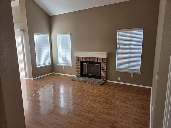 4th image of 6731 Wrangler Rd