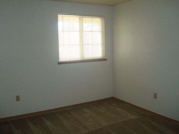 5th image of 7015 47th Ave NE #304