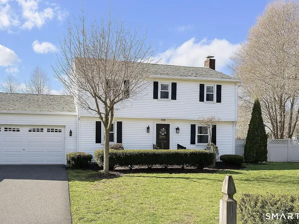 211 Robbins Road, Berlin, CT 06037