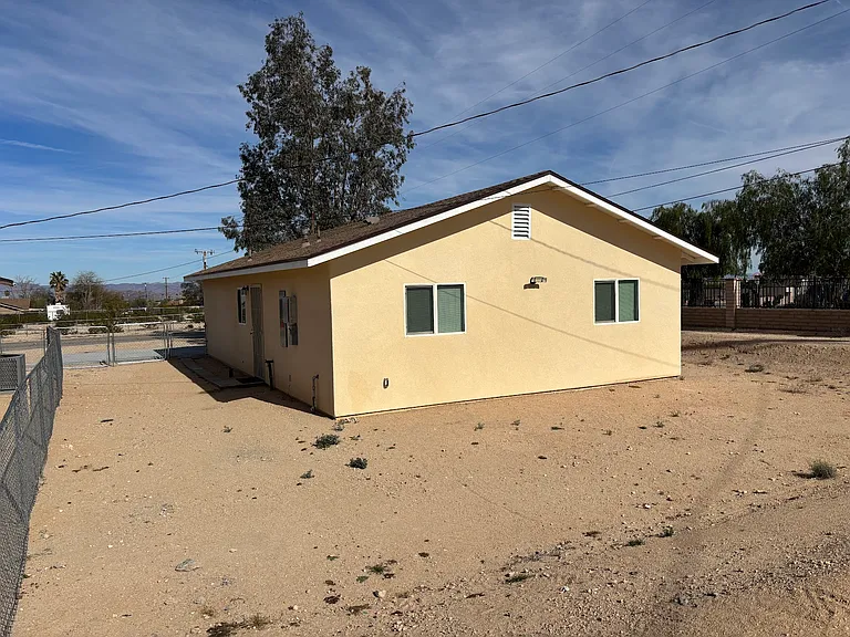 72585 Larrea Ave — Photo 16