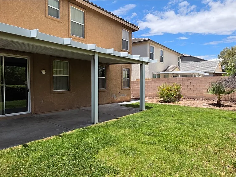 3358 Hillside Garden Dr — Photo 43