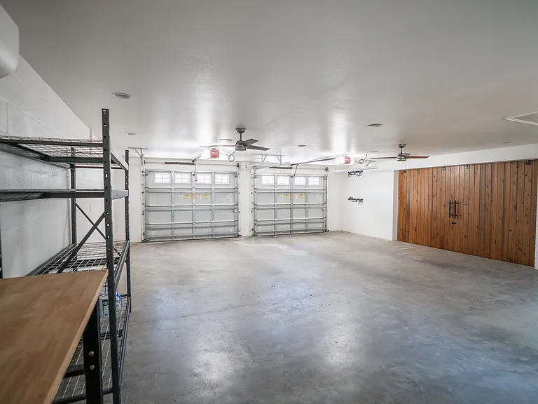4819 W San Miguel St — Photo 14