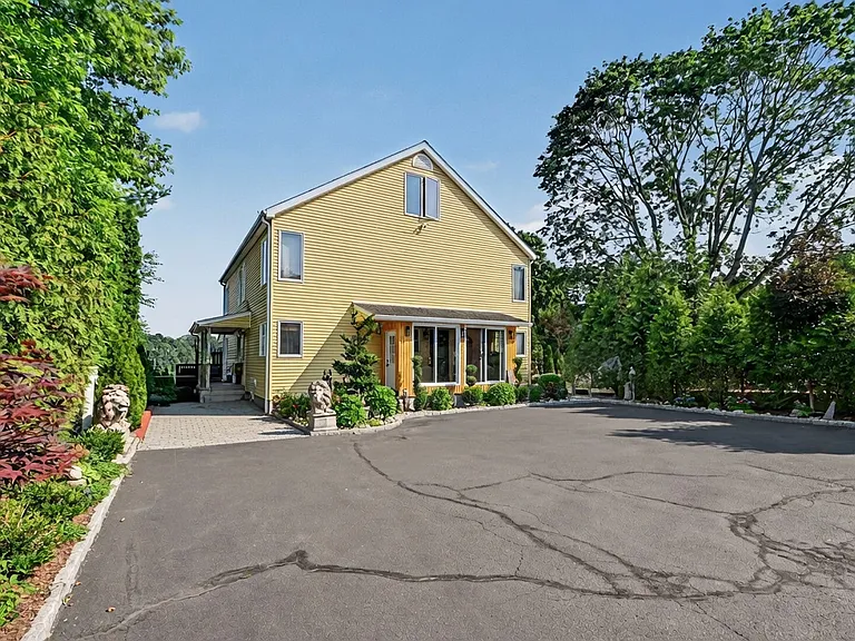 69 Valley Rd — Photo 33